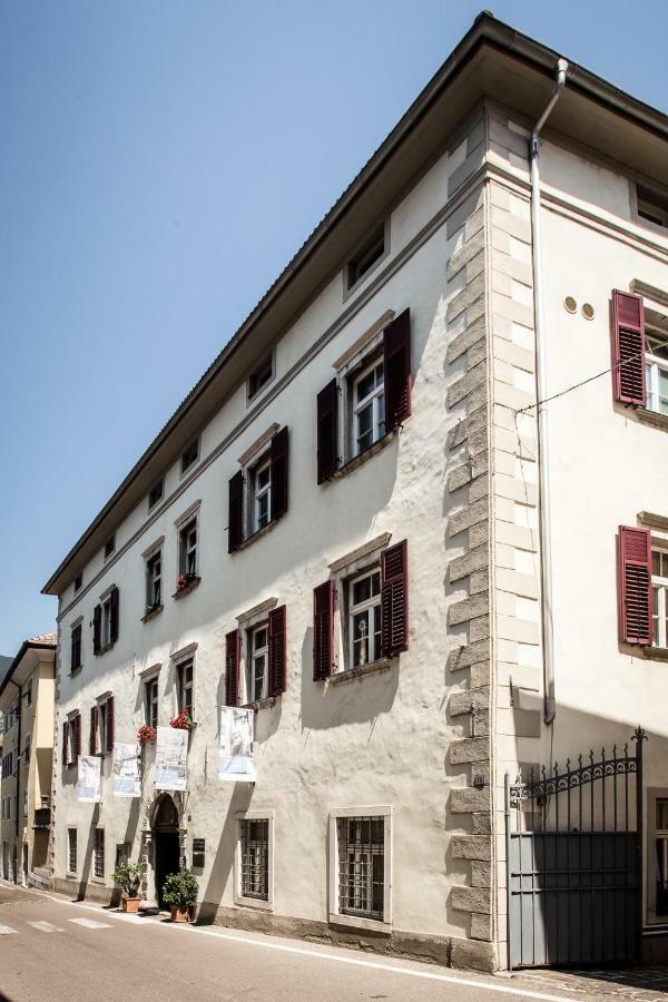 Haus Noldin - Historische Herberge - Dimora Storica Salorno Exterior foto